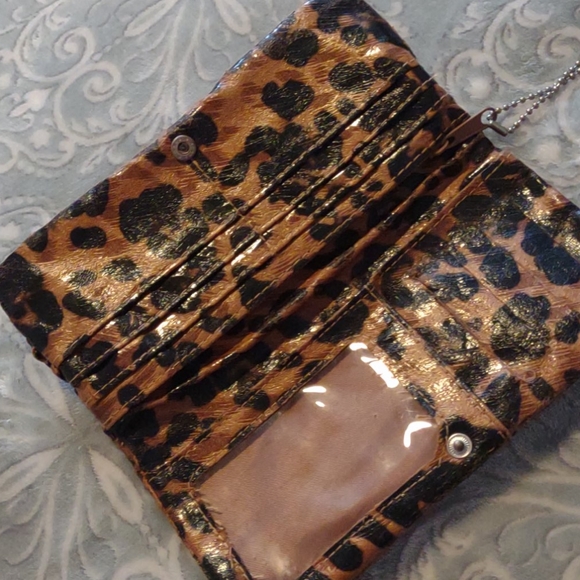 Lulu wallet - Picture 2 of 4